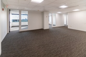 3701 Algonquin Rd, Rolling Meadows, IL à louer Photo intérieure– Image 1 sur 6