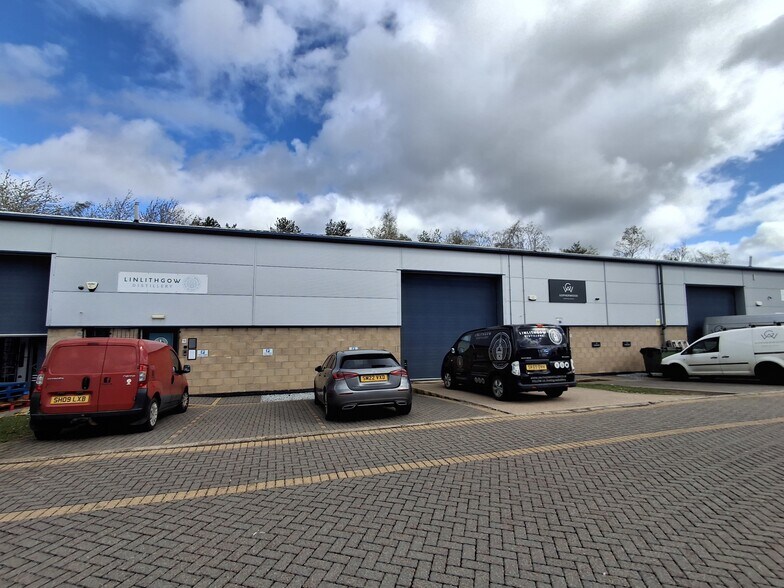 Mill Rd, Linlithgow à louer - Photo de l’immeuble – Image 2 sur 6