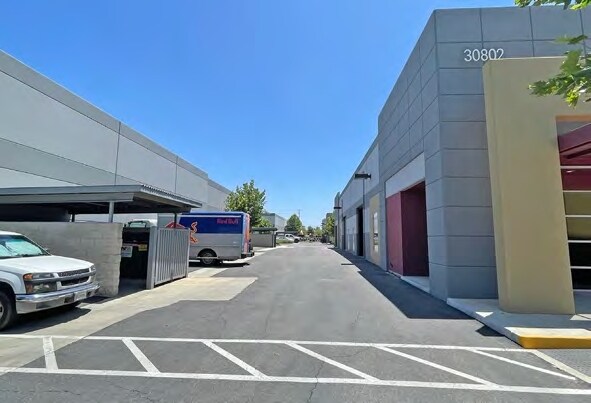 30802 Wealth St, Murrieta, CA à louer - Photo de l’immeuble – Image 2 sur 3