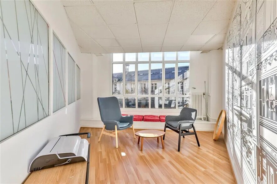 Bureau dans Paris à louer - Photo de l’immeuble – Image 3 sur 9