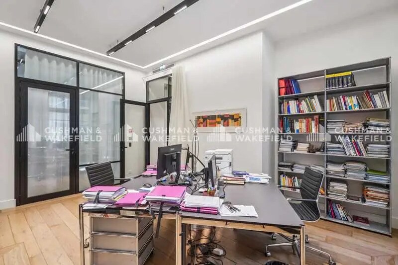 197 Boulevard Malesherbes, Paris à louer - Photo de l’immeuble – Image 2 sur 20