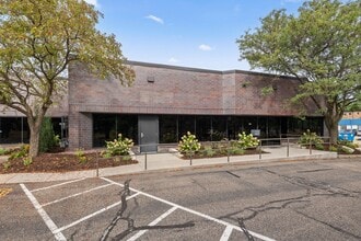 425 Etna St, Saint Paul, MN à louer Photo intérieure– Image 1 sur 5