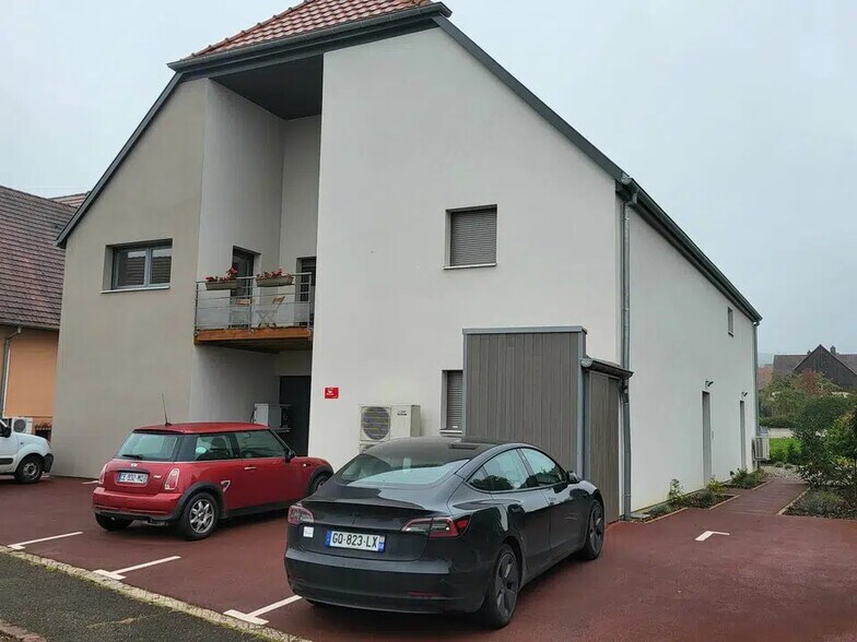 Local d’activités dans Bennwihr à louer - Photo de l’immeuble – Image 2 sur 13