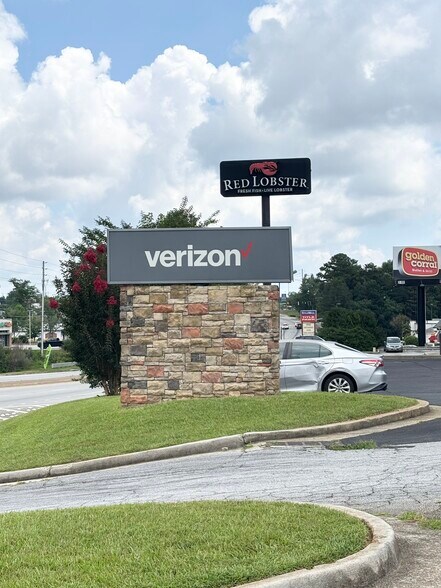 3130 Highway 5, Douglasville, GA à louer - Photo de l’immeuble – Image 3 sur 6