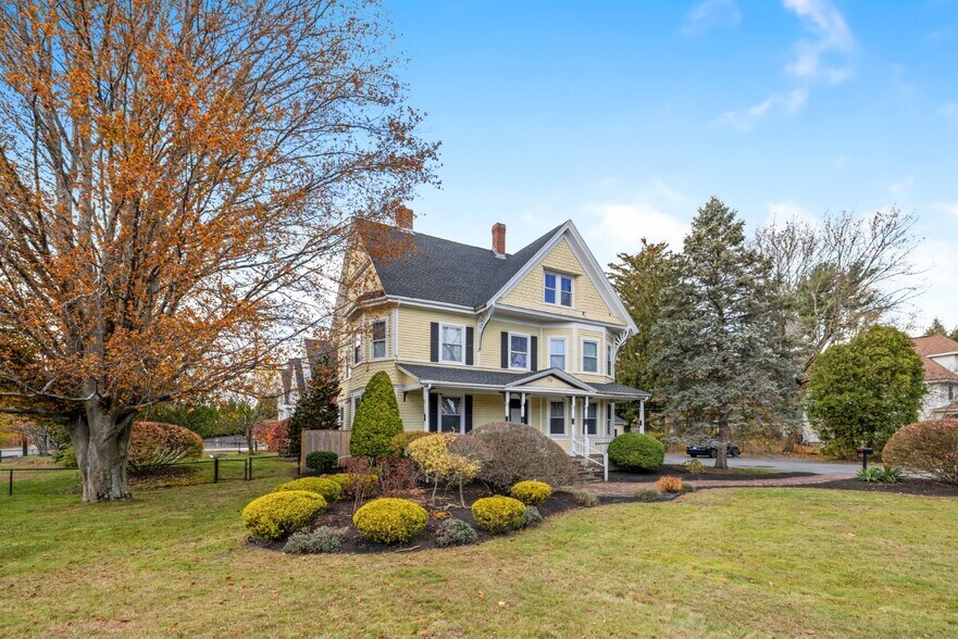 70 Main St, Lynnfield, MA à vendre - Photo de l’immeuble – Image 3 sur 13