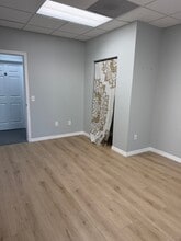 6000A Sawgrass Village Cir, Ponte Vedra Beach, FL à louer Photo intérieure– Image 2 sur 2