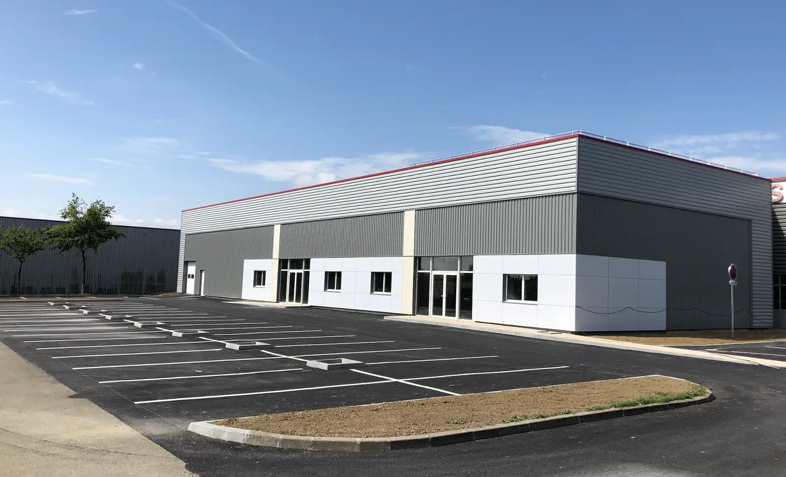 11 Rue De Cutesson, Gazeran à louer Photo de l’immeuble– Image 1 sur 8