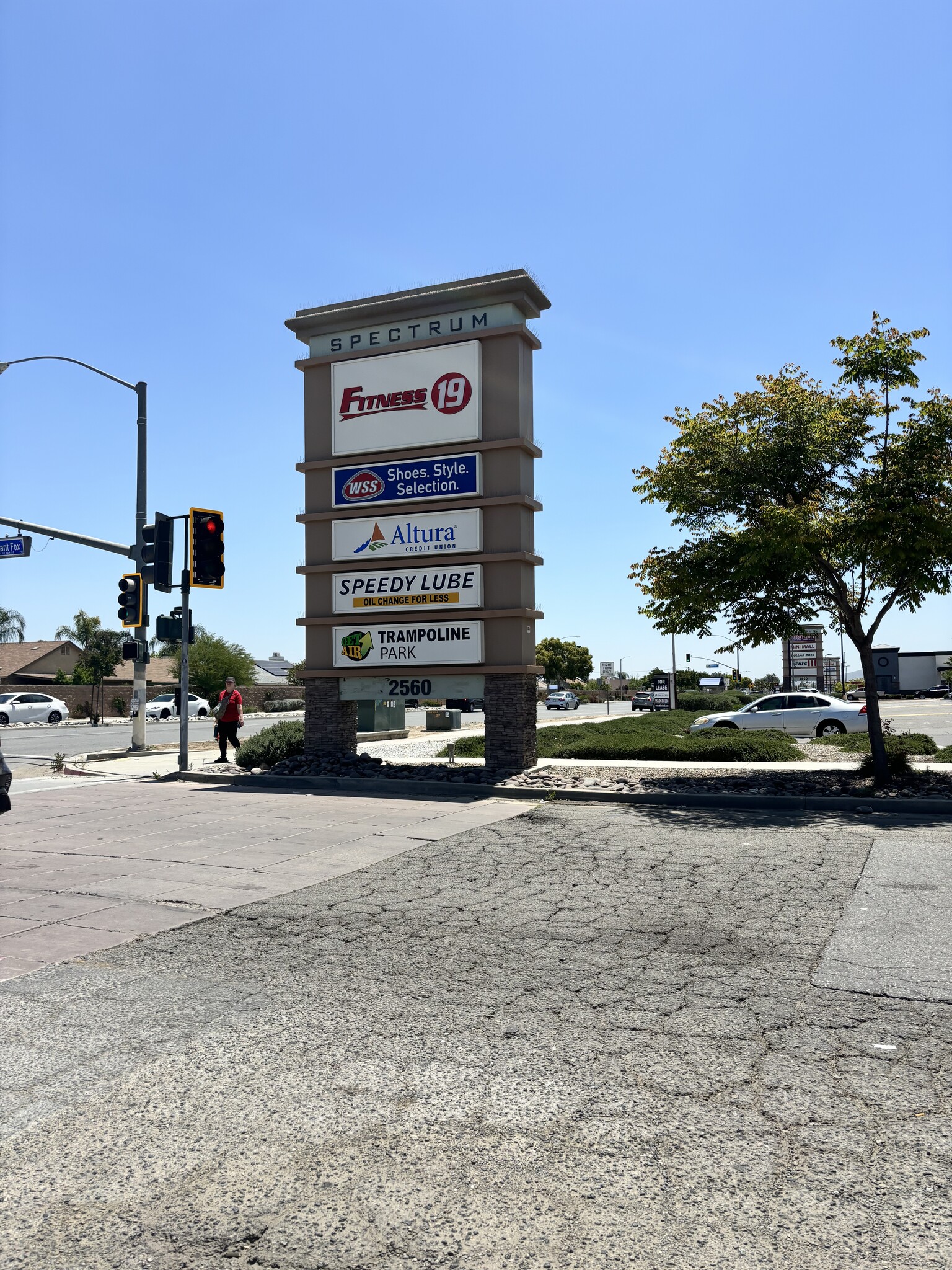 2560 N Perris Blvd, Perris, CA à louer Autre– Image 1 sur 7