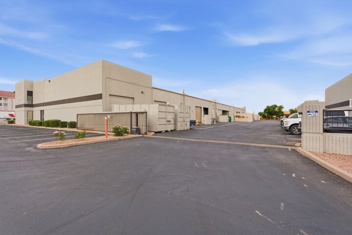 7411 W Boston St, Chandler, AZ à louer - Photo de l’immeuble – Image 3 sur 7