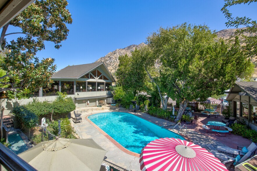 13383 Sierra Way, Kernville, CA à vendre - Photo de l’immeuble – Image 3 sur 112