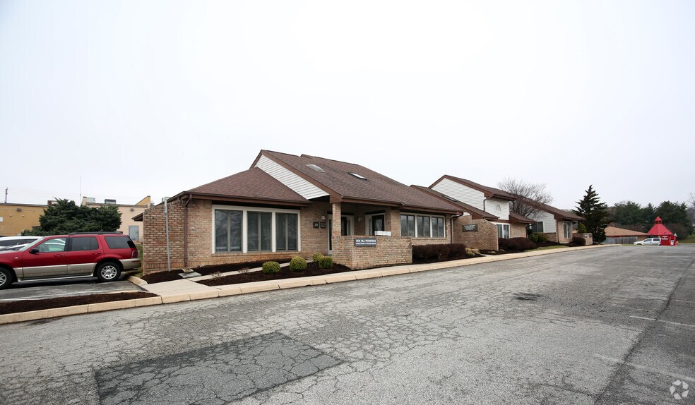 49-59 Kensington Pky, Abingdon, MD à louer - Photo principale – Image 1 sur 17