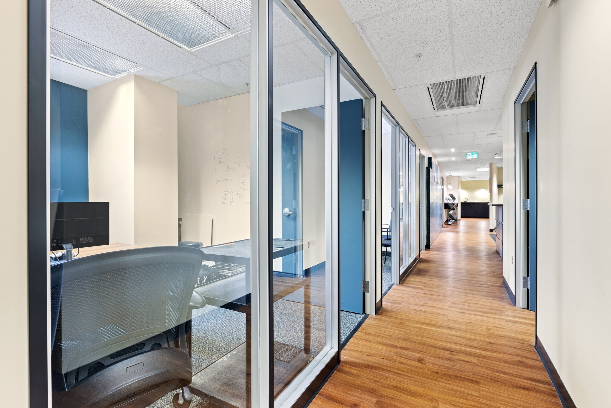 170 Laurier Ave W, Ottawa, ON à louer Photo intérieure– Image 1 sur 5