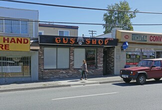 Plus de détails pour 13525 King George Blvd, Surrey, BC - Local commercial à vendre