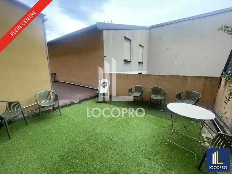 Bureau dans Nice à louer - Photo de l’immeuble – Image 2 sur 12