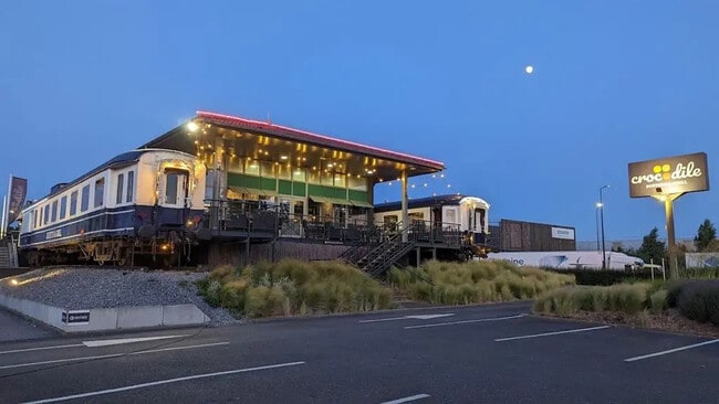 Plus de détails pour Local commercial à louer