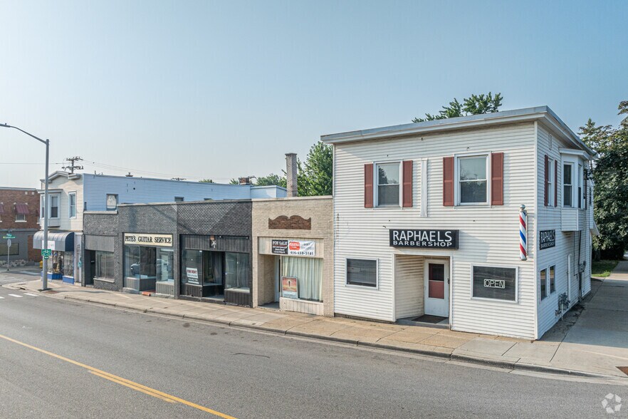 1200-1210 Leonard St, Grand Rapids, MI à vendre - Photo principale – Image 1 sur 4