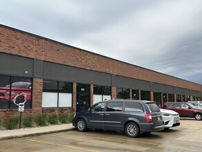 3100 SE Grimes Blvd, Grimes, IA à louer Photo de l’immeuble– Image 1 sur 7
