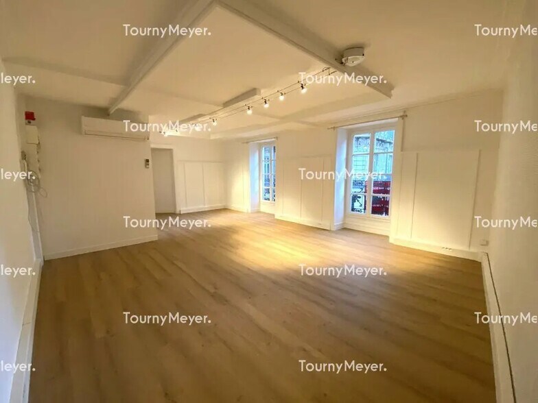 Bureau dans Nantes à louer - Photo de l’immeuble – Image 1 sur 11