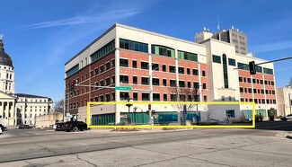 Plus de détails pour 825 S Kansas Ave, Topeka, KS - Local commercial à vendre