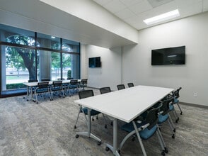 3120 Southwest Fwy, Houston, TX à louer Photo intérieure– Image 1 sur 6