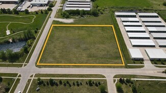 Plus de détails pour 1225 SE Laurel St, Waukee, IA - Terrain à vendre