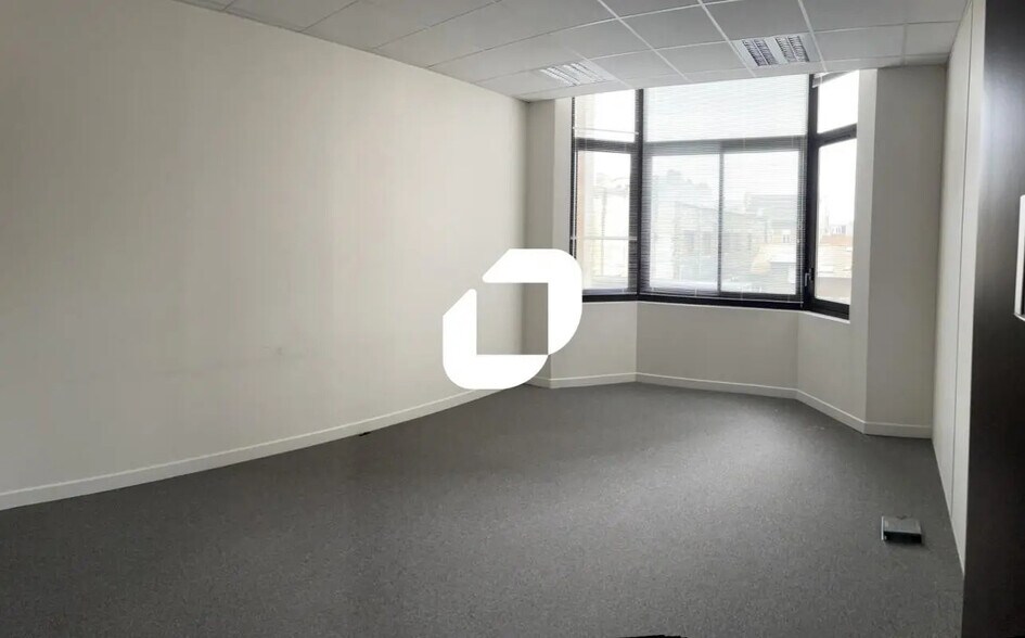 1/5 Rue De Talleyrand, Reims à louer - Photo de l’immeuble – Image 2 sur 6