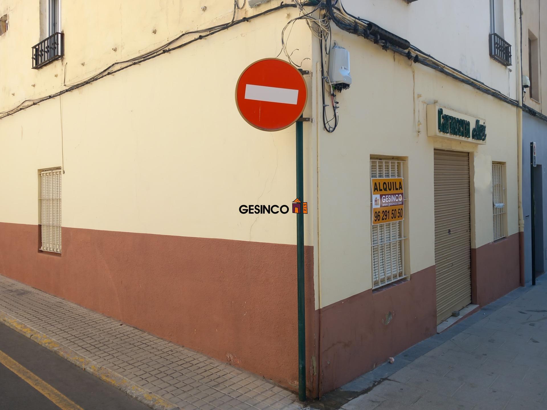 Local commercial dans València, Valencia à louer Photo de l’immeuble– Image 1 sur 9