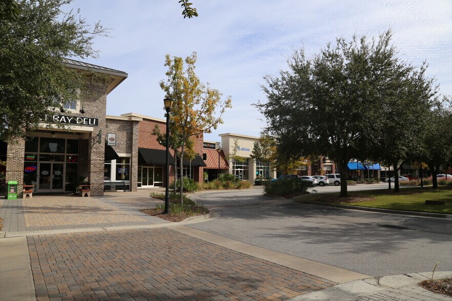 3075 Proprietors Pl, Mount Pleasant, SC à louer - Photo de l’immeuble – Image 2 sur 6