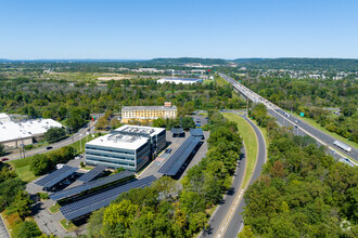 80 Cottontail Ln, Somerset, NJ - VUE AÉRIENNE  vue de carte - Image1