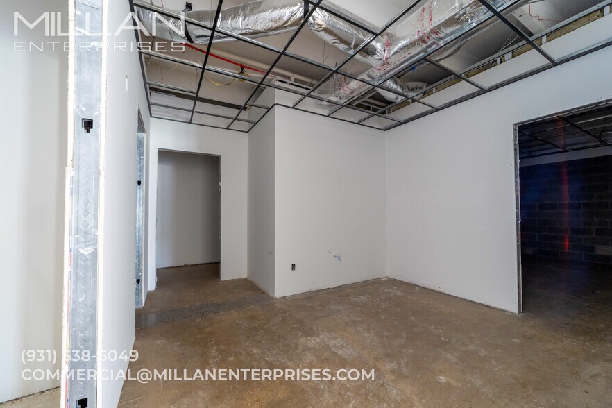 106 Collier Rd, Clarksville, TN à louer - Photo de l’immeuble – Image 3 sur 12