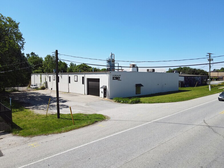 151 8th Ave NW, Glen Burnie, MD à vendre - Photo de l’immeuble – Image 1 sur 8