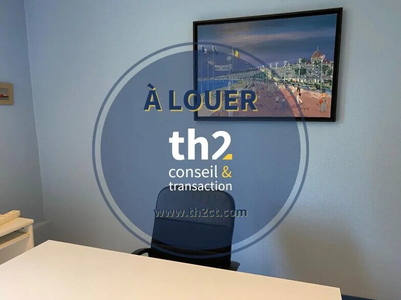 Bureau dans Saint-Lô à louer - Photo de l’immeuble – Image 2 sur 3