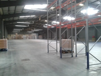Plus de détails pour Industriel/Logistique à louer
