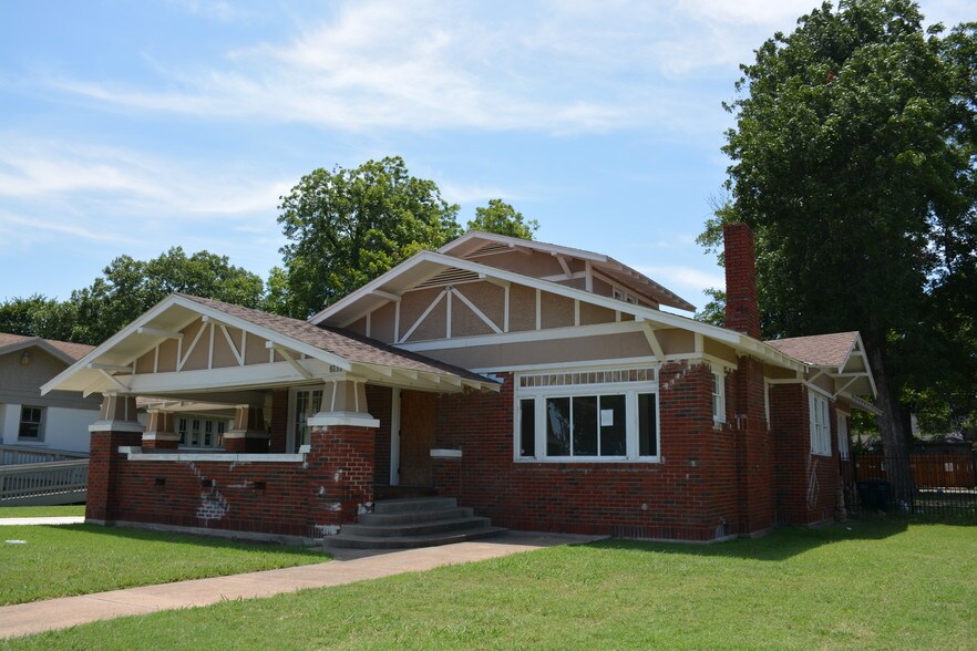 2808 Hemphill St, Fort Worth, TX à louer - Photo de l’immeuble – Image 2 sur 3