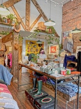 326-330 W Cordova St, Vancouver, BC à louer Photo intérieure– Image 2 sur 3