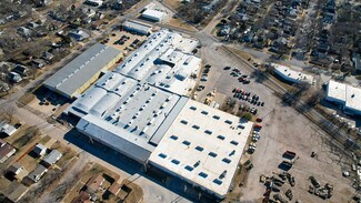 Plus de détails pour 1802-1814 W 2nd St N, Wichita, KS - Industriel/Logistique à vendre