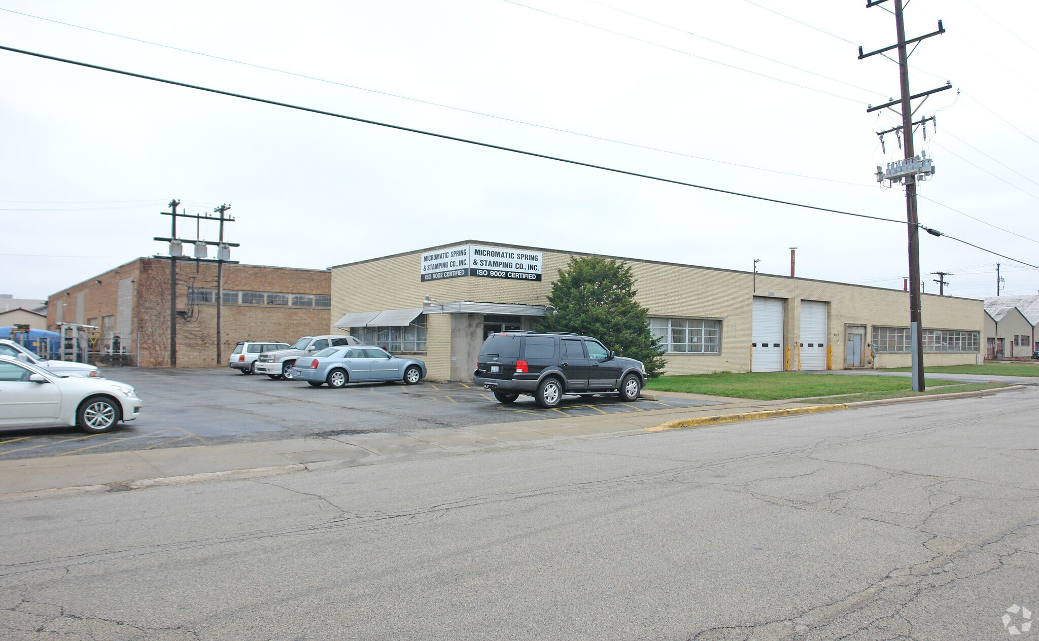 9325 King Ave, Franklin Park, IL à louer Photo principale– Image 1 sur 7