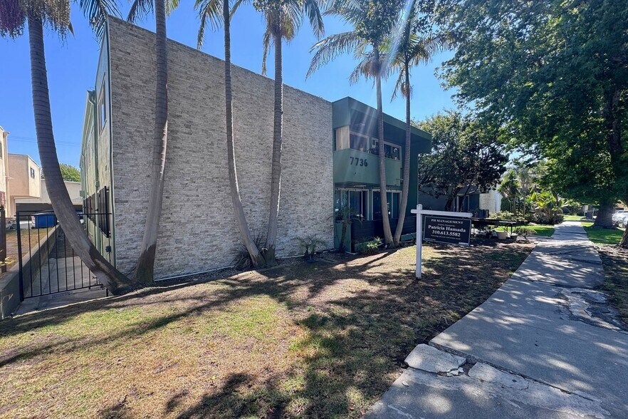 7736 Paseo del Rey, Venice, CA à vendre - Photo de l’immeuble – Image 2 sur 32