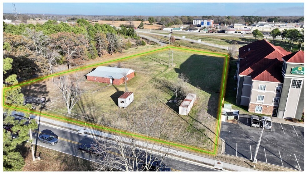 512 N Poplar St, Searcy, AR à vendre - Photo de l’immeuble – Image 2 sur 6