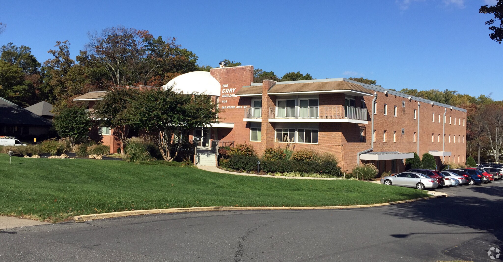 8136 Old Keene Mill Rd, Springfield, VA à vendre Photo de l’immeuble– Image 1 sur 13
