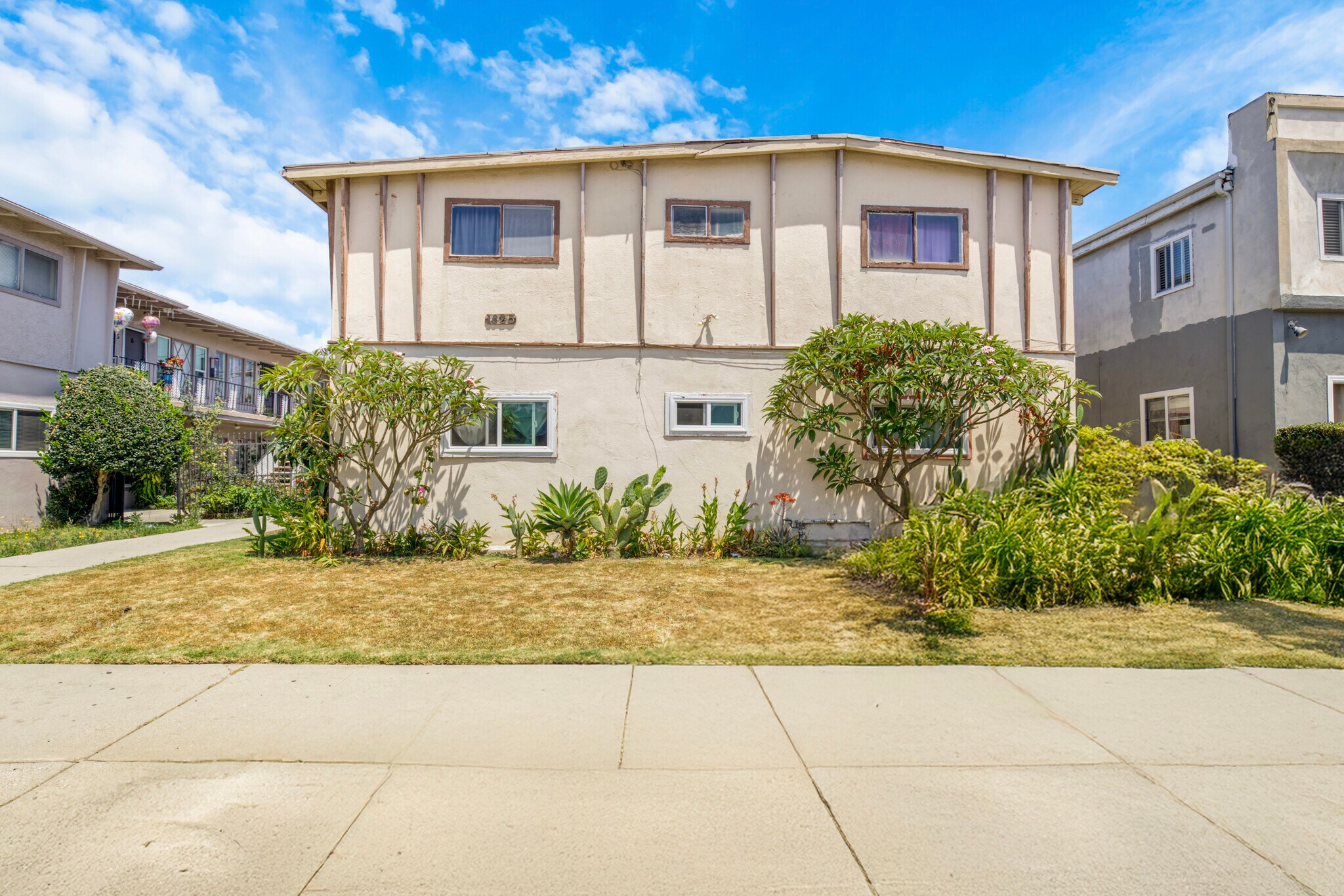 1625 Lomita Blvd, Harbor City, CA à vendre Photo principale– Image 1 sur 19