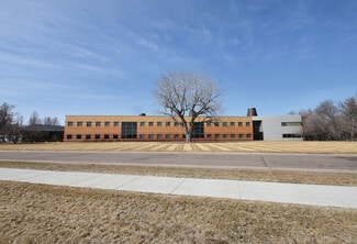 Plus de détails pour 3900 Great Plains Dr S, Fargo, ND - Bureau à vendre