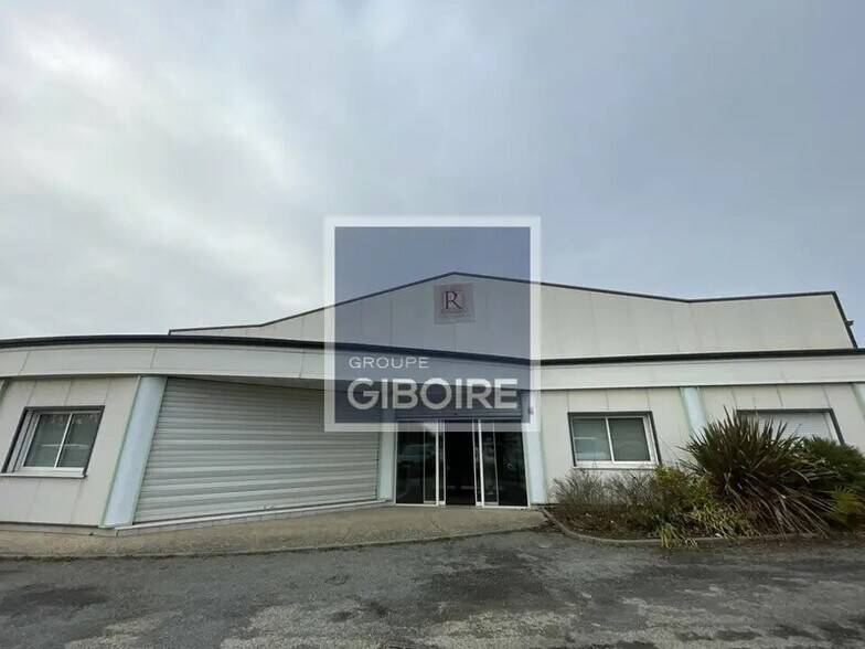 Industriel/Logistique dans Bourgbarré à louer - Photo de l’immeuble – Image 1 sur 8