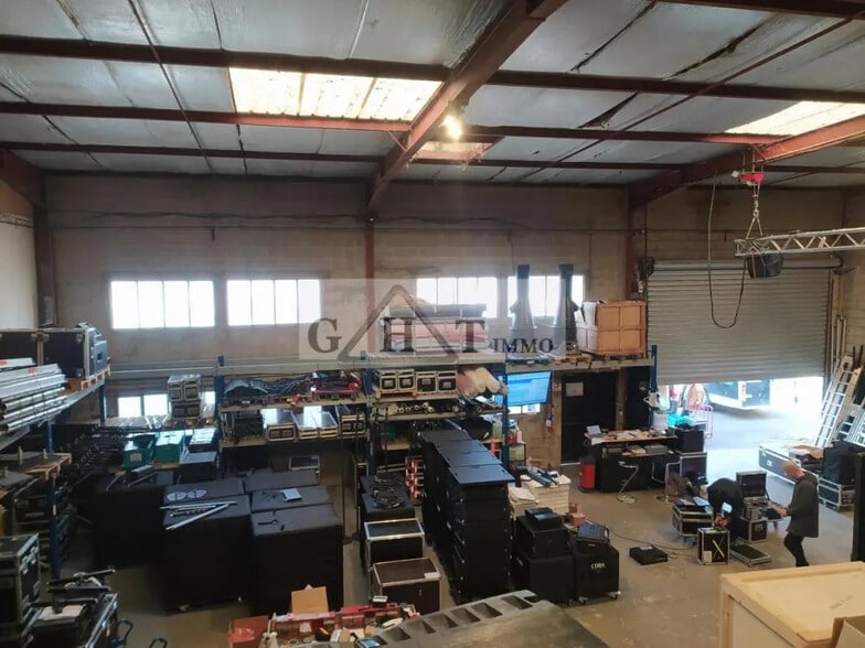 Industriel/Logistique dans Lagny-sur-Marne à vendre - Photo intérieure – Image 3 sur 9