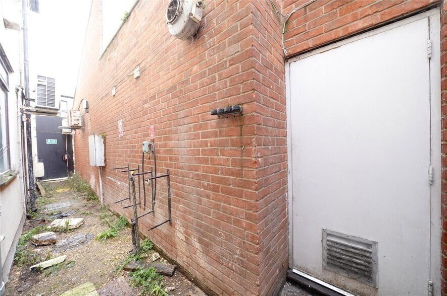 18-20 High St, Newmarket à louer - Photo de l’immeuble – Image 3 sur 3
