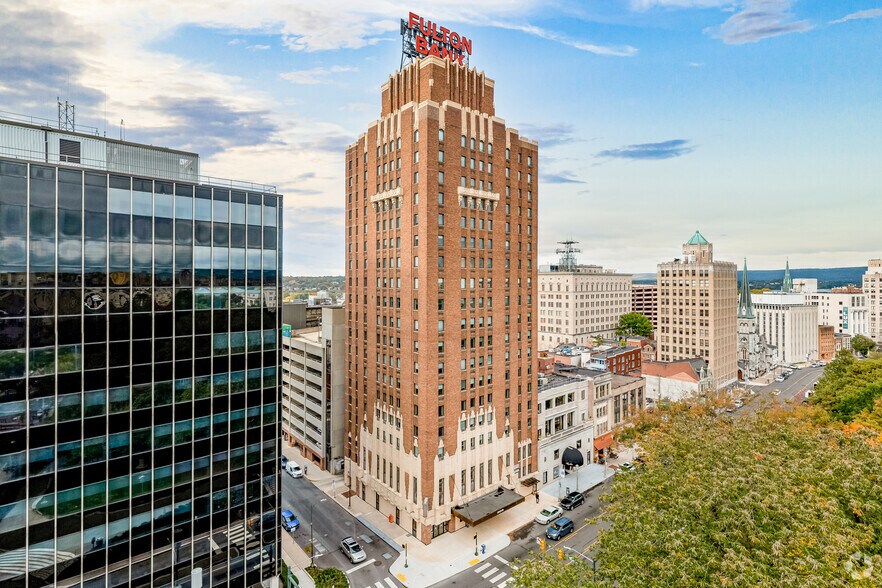 200 N 3rd St, Harrisburg, PA à louer - Photo de l’immeuble – Image 2 sur 5