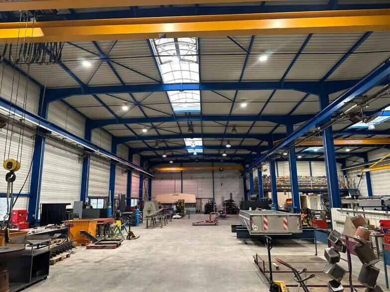 Local d'activités dans Buxy à vendre - Photo de l’immeuble – Image 2 sur 7