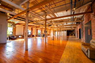 110 Rue De La Rivière, Bedford, QC à louer Photo intérieure– Image 2 sur 6