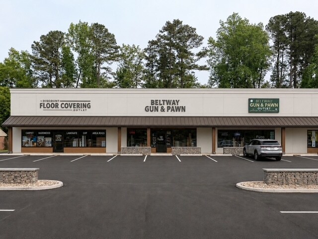 11500 E Independence Blvd, Matthews, NC à louer - Photo de l’immeuble – Image 1 sur 13