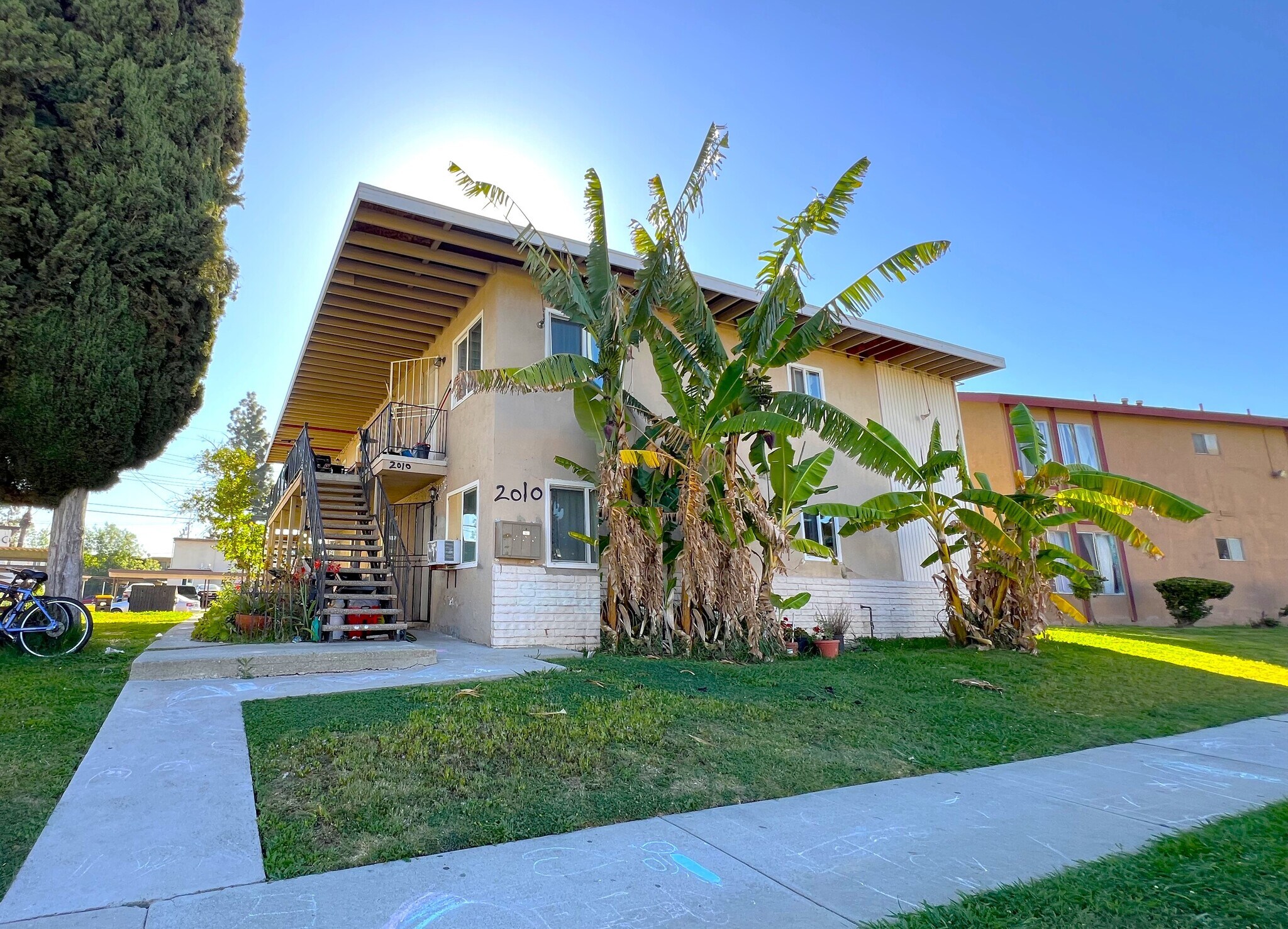 2010 La Cueva Dr, Rowland Heights, CA à vendre Photo principale– Image 1 sur 4